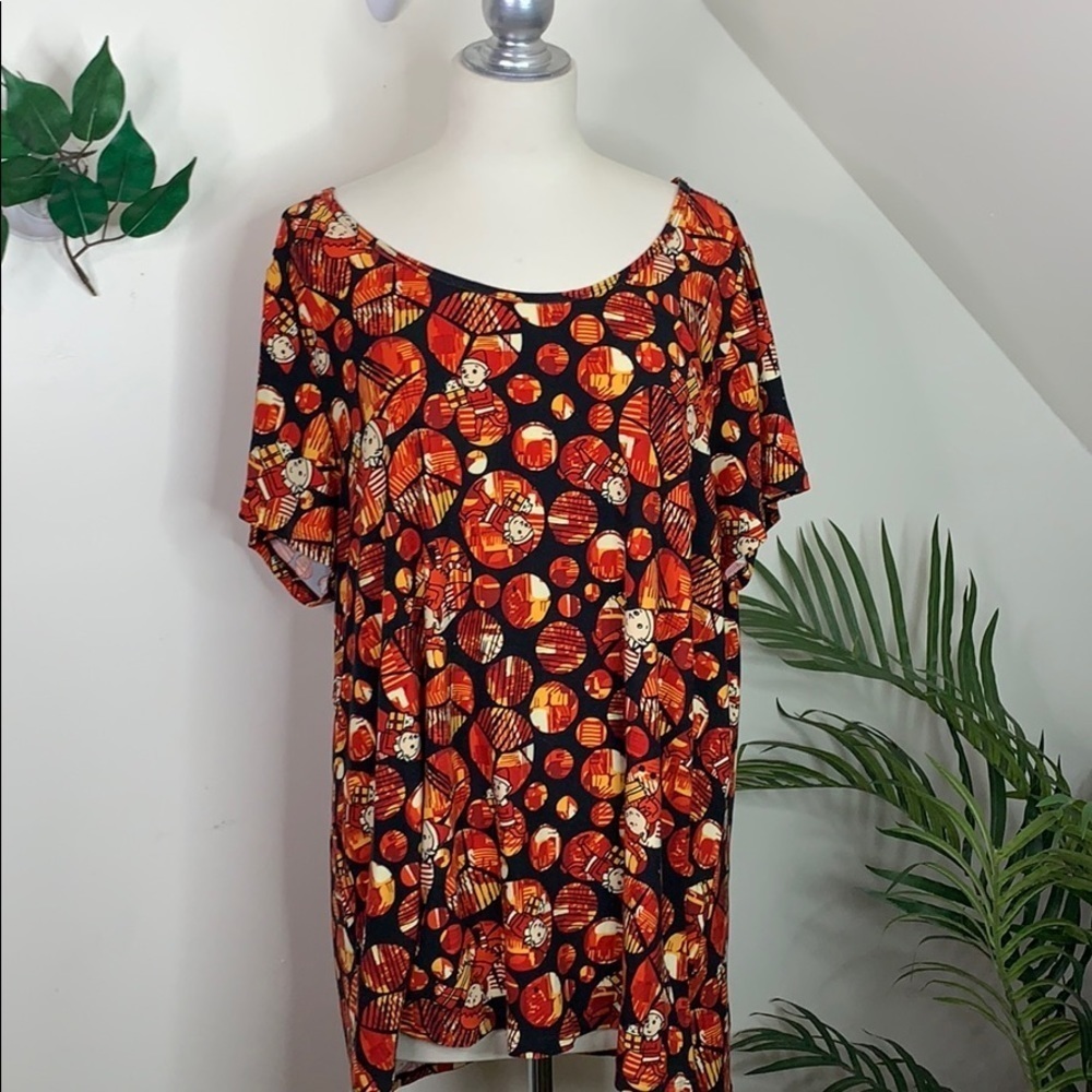 LuLaRoe Oversize Christmas Elf Top 3XL
